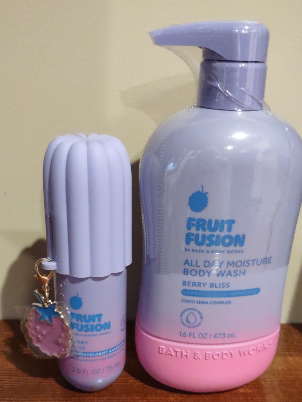 Bath & Body Works Fruit Fusion All Day Moisturizer Body Wash Very Bliss And Mist
